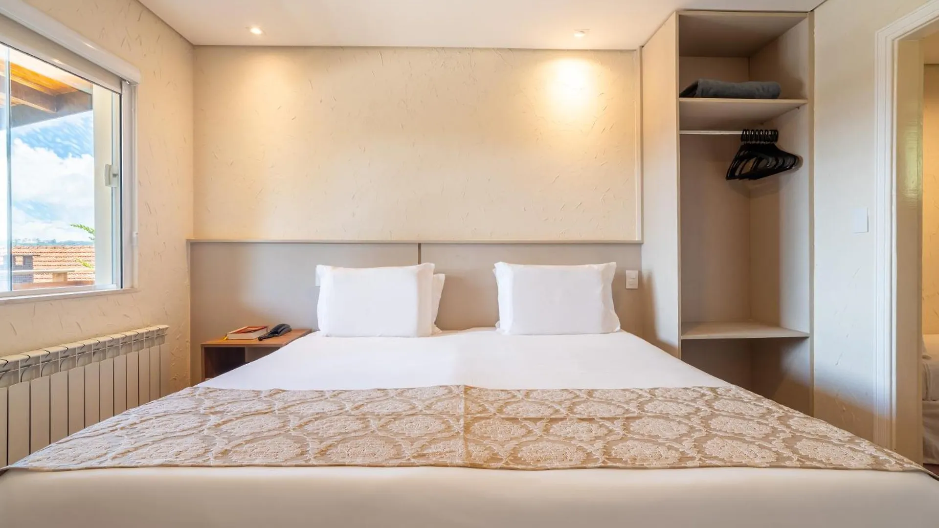 Chris Park Hotel Campos do Jordao
